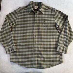 L.L. Bean Y2K Cotton Plaid Flannel Button Down Shirt. Large. Green plaid.